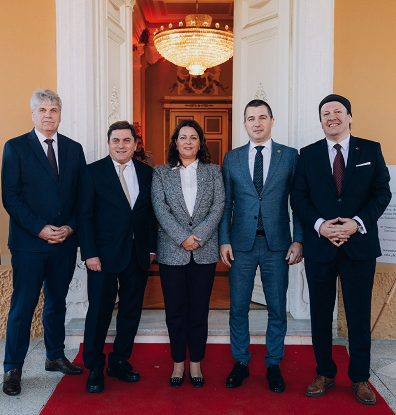 Christian Steiner, Helmut Wohnoutz, Tamara Vujović, Aleksa Bečić und Danilo Mrvaljević 