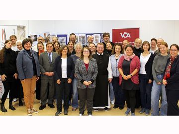 Der Verband der Österreichischen Archivarinnen und Archivare (VÖA) hielt den Ausbildungskurs im Österreichischen Staatsarchiv ab. 